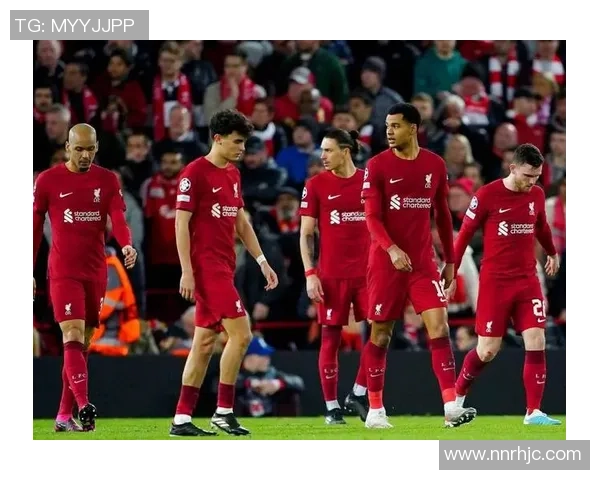 欧联杯精彩对决那不勒斯逆转利物浦神扑瞬间引爆全场集锦