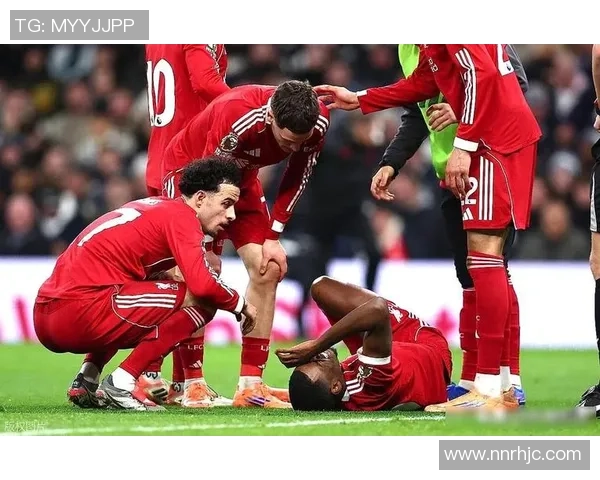 西甲精彩对决利物浦逆转热刺引发转会风波全场沸腾